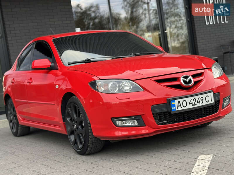 Седан Mazda 3 2007 в Ужгороде
