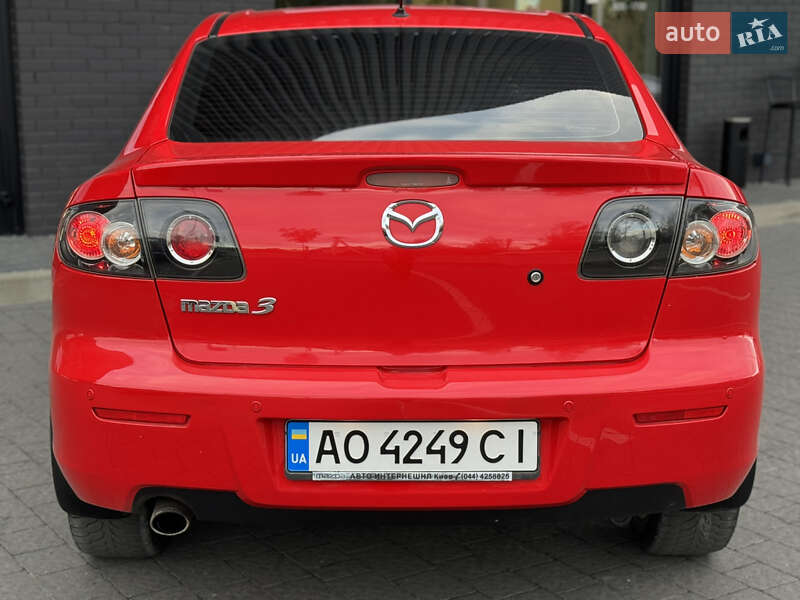 Седан Mazda 3 2007 в Ужгороде