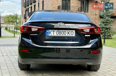 Седан Mazda 3 2013 в 