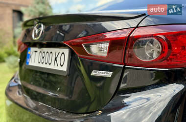 Седан Mazda 3 2013 в 