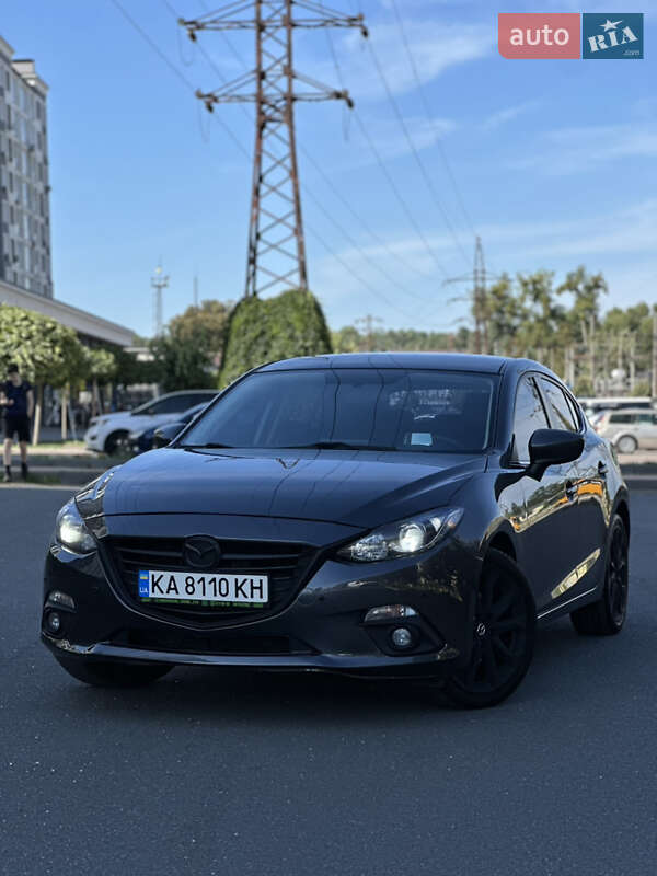 Хэтчбек Mazda 3 2014 в Киеве