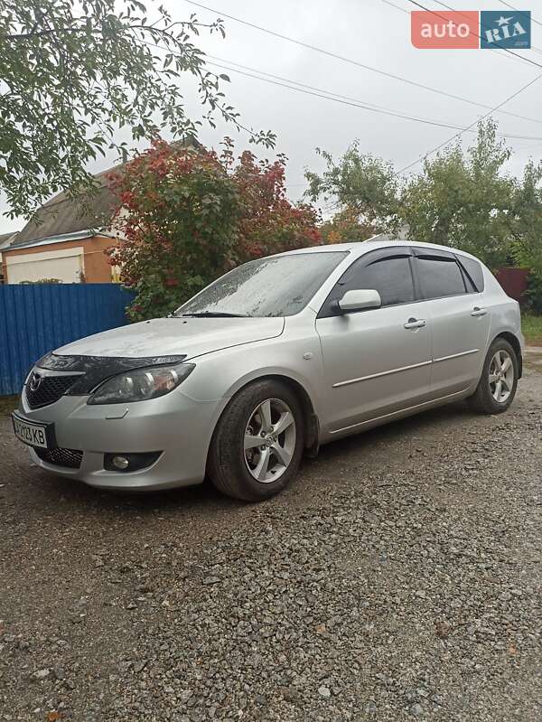 Хэтчбек Mazda 3 2005 в 
