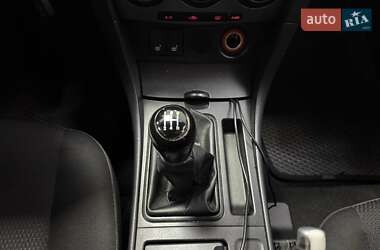 Седан Mazda 3 2007 в 