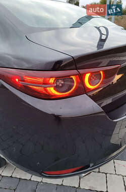 Седан Mazda 3 2019 в  фото 37 Седан Mazda 3 2019 в