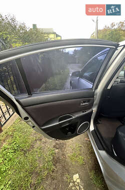 Седан Mazda 3 2007 в 