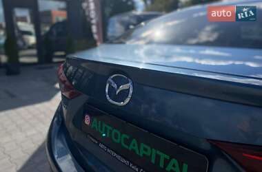 Седан Mazda 3 2014 в 