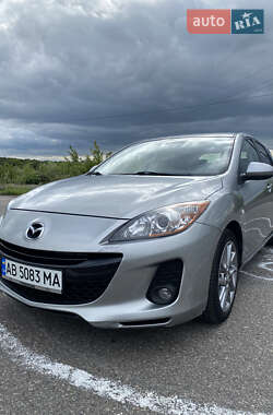 Хэтчбек Mazda 3 2012 в 