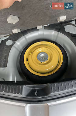 Хэтчбек Mazda 3 2012 в 