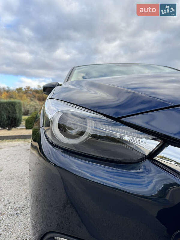 Седан Mazda 3 2017 в Дніпрі фото 3 Седан Mazda 3 2017 в Дніпрі