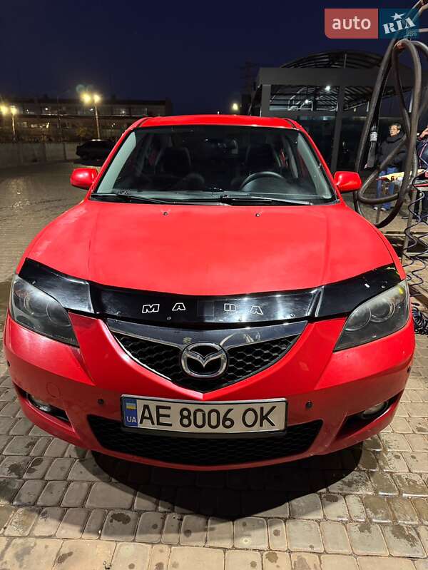 Седан Mazda 3 2007 в 