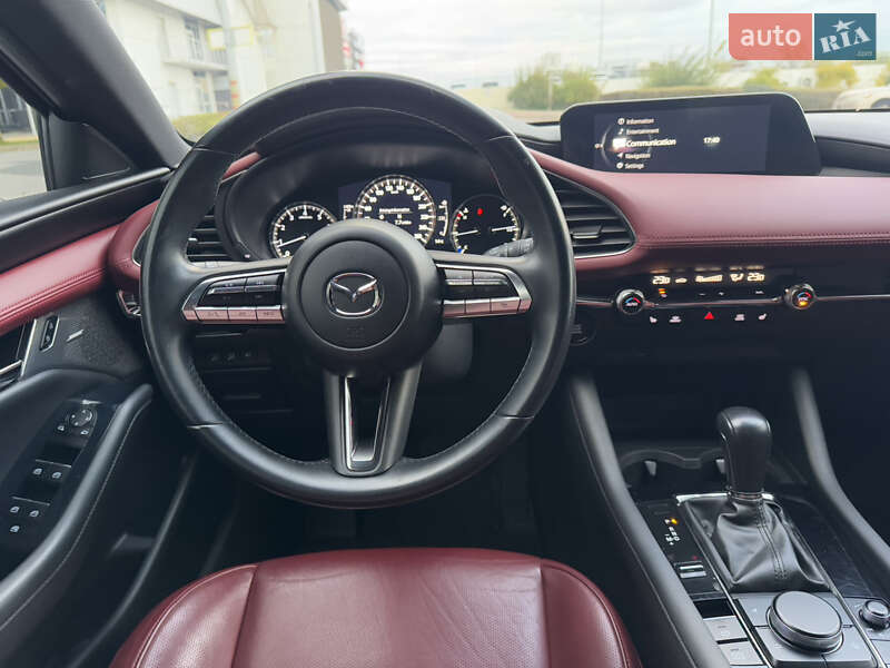 Хэтчбек Mazda 3 2020 в Киеве