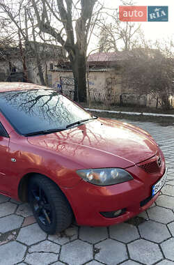Седан Mazda 3 2004 в 