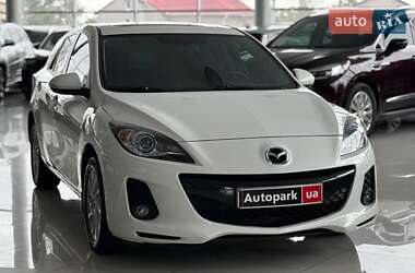 Хетчбек Mazda 3 2013 в 