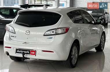 Хетчбек Mazda 3 2013 в 