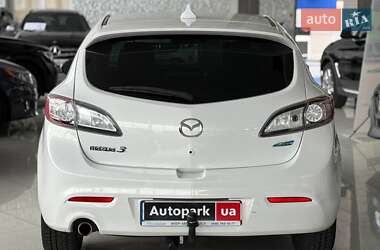 Хетчбек Mazda 3 2013 в 