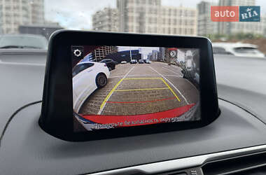 Седан Mazda 3 2017 в 
