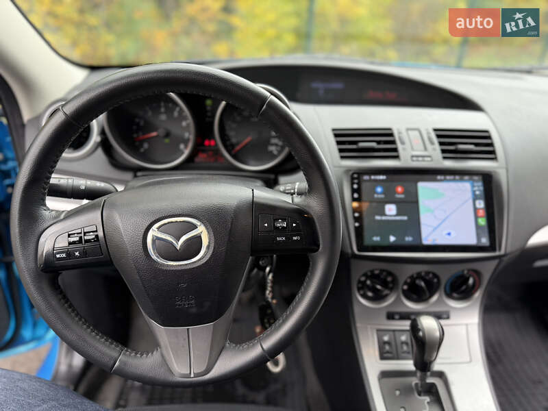 Хэтчбек Mazda 3 2010 в Киеве