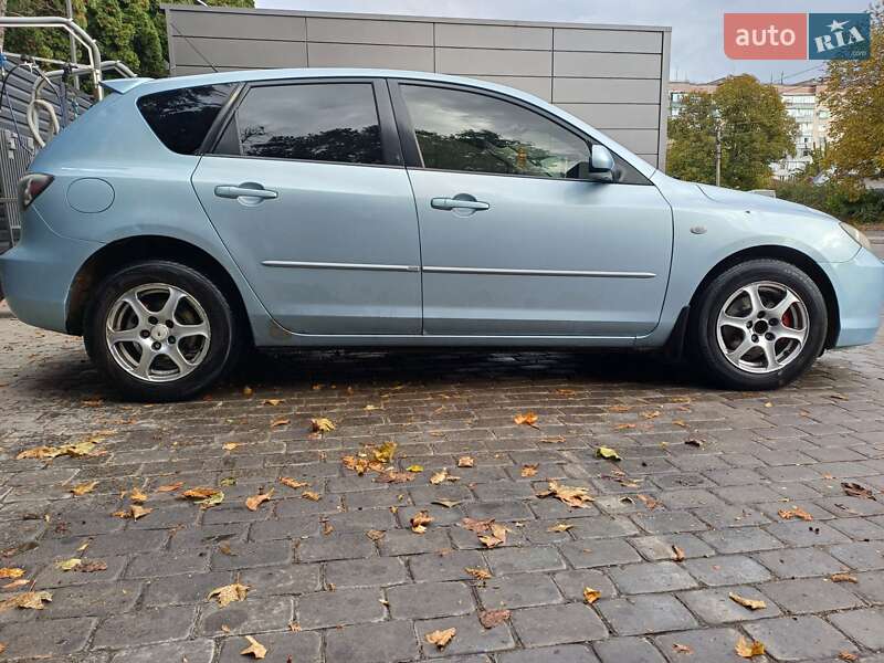 Хэтчбек Mazda 3 2006 в Каменец-Подольском