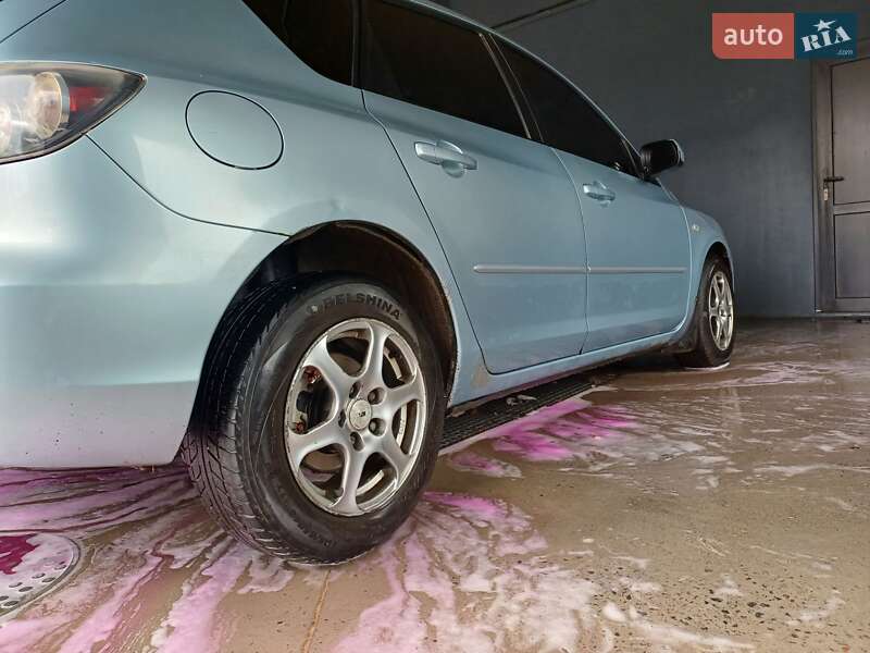 Хэтчбек Mazda 3 2006 в Каменец-Подольском