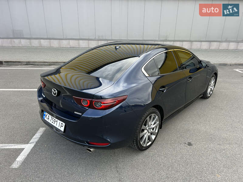 Седан Mazda 3 2020 в Киеве