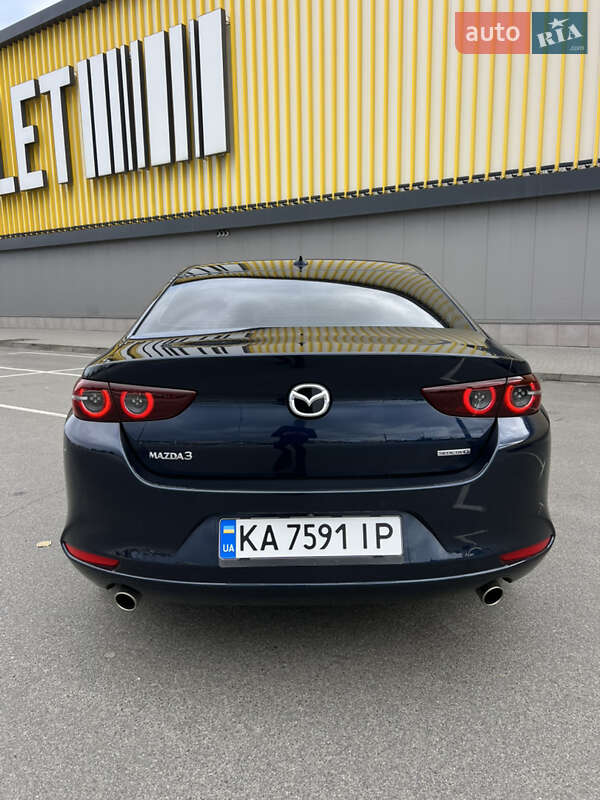 Седан Mazda 3 2020 в Киеве