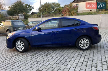 Седан Mazda 3 2013 в 