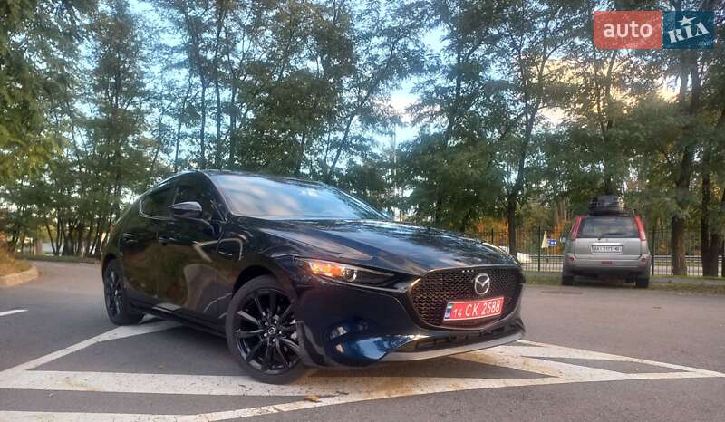 Хэтчбек Mazda 3 2024 в Киеве