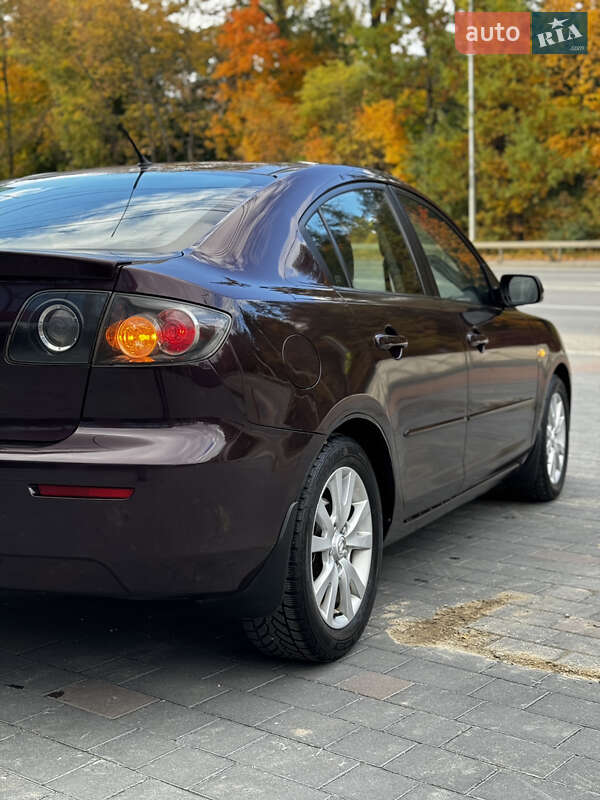 Седан Mazda 3 2007 в Тернополе