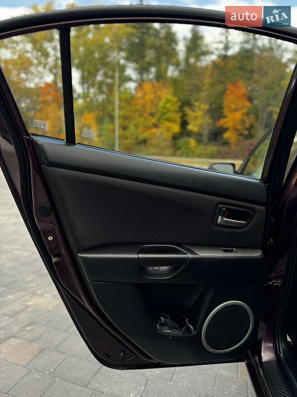 Седан Mazda 3 2007 в Тернополе