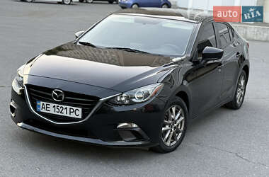 Седан Mazda 3 2016 в 
