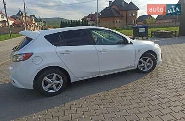 Хэтчбек Mazda 3 2009 в 