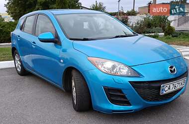 Хетчбек Mazda 3 2010 в Черкасах