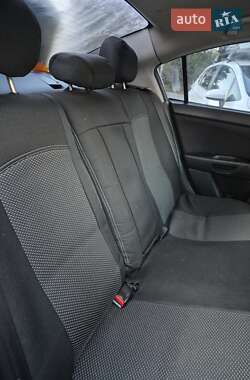 Седан Mazda 3 2008 в  фото 26 Седан Mazda 3 2008 в