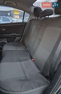 Седан Mazda 3 2008 в  фото 30 Седан Mazda 3 2008 в