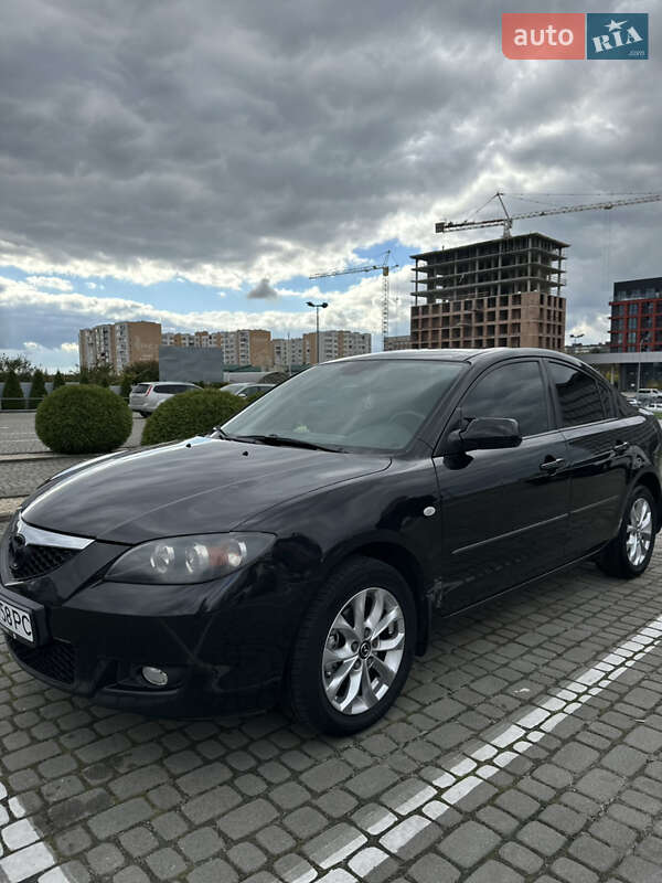Седан Mazda 3 2009 в Львове