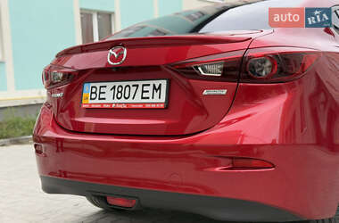 Седан Mazda 3 2014 в 