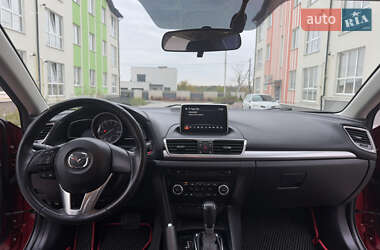 Седан Mazda 3 2014 в 