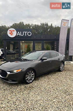 Седан Mazda 3 2021 в Львові
