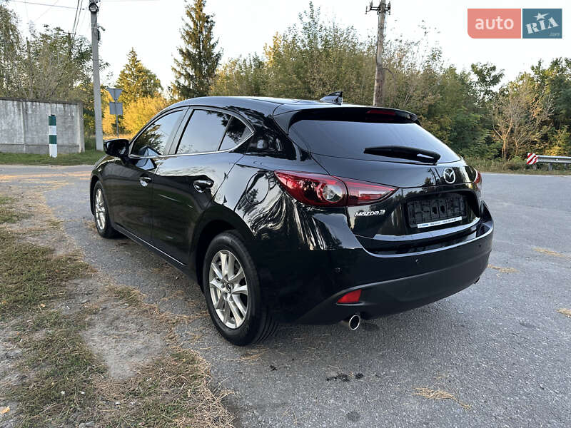 Хетчбек Mazda 3 2016 в Києві