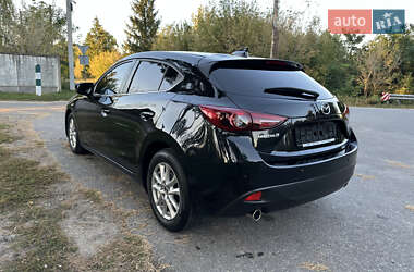 Хэтчбек Mazda 3 2016 в 