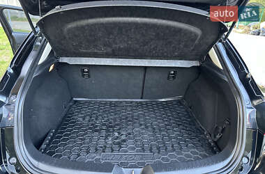 Хэтчбек Mazda 3 2016 в 
