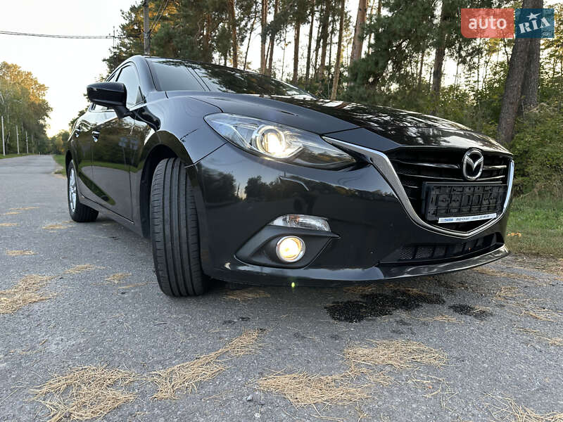 Хетчбек Mazda 3 2016 в Києві