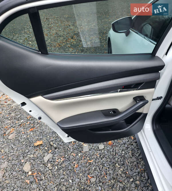 Хэтчбек Mazda 3 2019 в Луцке фото 11 Хэтчбек Mazda 3 2019 в Луцке
