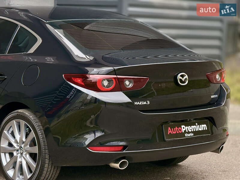 Седан Mazda 3 2023 в Харкові