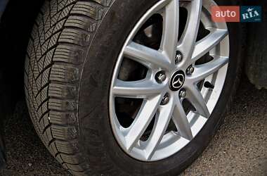 Седан Mazda 3 2015 в 