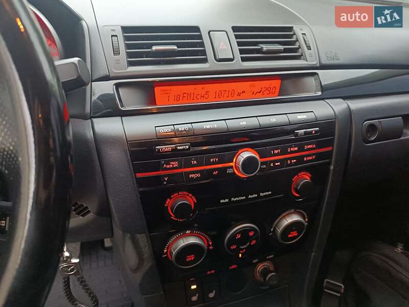 Седан Mazda 3 2008 в Черкассах