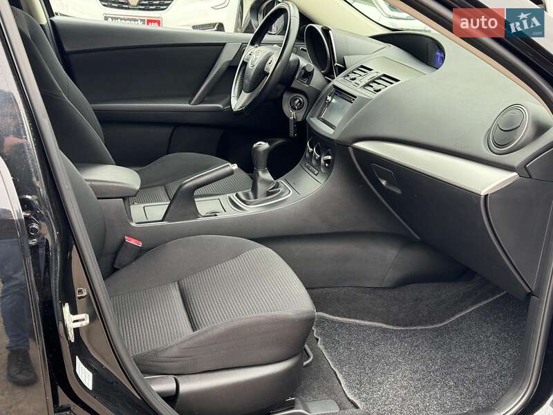 Хетчбек Mazda 3 2011 в Вінниці фото 24 Хетчбек Mazda 3 2011 в Вінниці