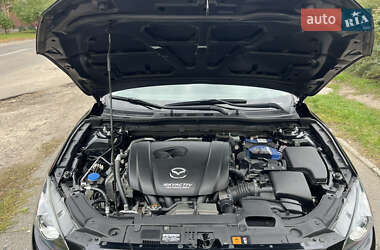 Седан Mazda 3 2015 в 
