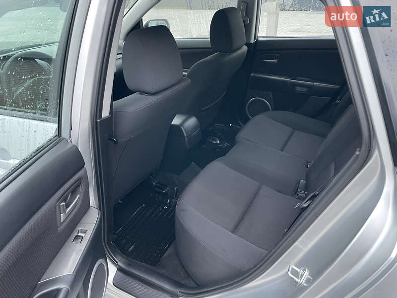 Хэтчбек Mazda 3 2006 в Баре