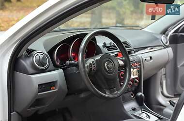 Хетчбек Mazda 3 2007 в 
